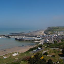 Jetée est - Port en Bessin